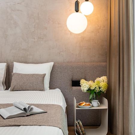 Boutique Wawel Side Apartment Krakow Luaran gambar